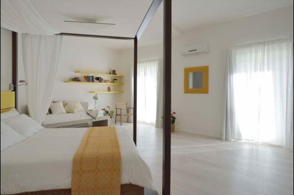 Community Rooms & Wine Favara Ngoại thất bức ảnh